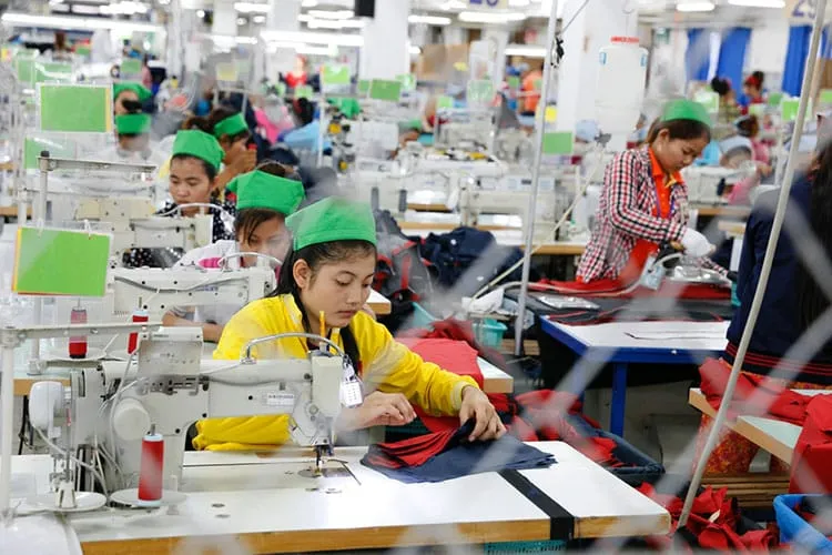 Employees In The Garment Factory Are Working Hard Employees In The Garment Factory Are Working Hard